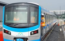 Cận cảnh đoàn tàu metro Bến Thành - Suối Tiên chạy thử ở TPHCM