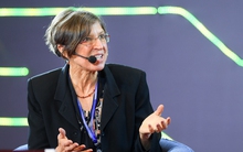 Nữ chủ nhân giải thưởng 12 tỷ đồng tại VinFuture: "Nhiều người cho rằng tôi không đủ thông minh để trở thành nhà khoa học"