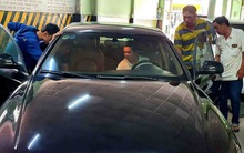 Vé máy bay Tết đắt đỏ, nhiều khách thuê xe tự lái