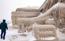 Tổng thống Biden ban bố tình trạng khẩn cấp tại bang New York vì bão tuyết