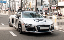 Ông Đặng Lê Nguyên Vũ cầm lái Audi R8 V10 Spyder độc nhất Việt Nam xuống phố