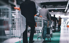 Những nghề nghiệp khó tin tồn tại ở Trung Quốc: Trở thành 'bao cát' để người khác 'xả stress' kiếm 70 triệu/tháng