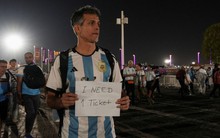 World Cup: nơi quy tụ các 'cò vé' chuyên nghiệp từ khắp nơi trên thế giới, vé bán lại ăn chênh lệch lên tới 1000%