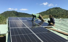 Nhiều sai phạm với điện áp mái