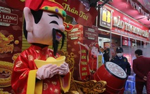 Người mua vàng Thần Tài: "Tôi chỉ mua 1 chỉ để cầu may, còn đầu tư kiếm lời tôi chọn chứng khoán"