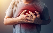 Một thói quen là "khắc tinh của bộ thở" mà 80% ĐÀN ÔNG đều mắc phải: Bác sĩ khuyên phải bỏ ngay kẻo phổi nát như tổ ong