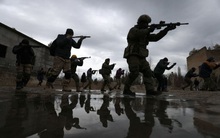 Kinh tế thế giới gánh chịu những hậu quả nặng nề như thế nào khi Nga mở chiến dịch quân sự ở Ukraine?