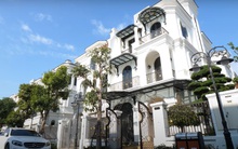 Choáng ngợp trước biệt thự song lập 56 tỷ đồng, VIP bậc nhất Vinhomes Ocean Park: Riêng nội thất đã “ngốn” 6 tỷ đồng, đủ hồ cá Koi phong thủy đến vườn cây xanh, quả xứng tầm thượng lưu!