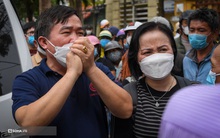 Bố thiếu nữ tử nạn trong vụ chìm ca nô: 'Cảm ơn bà con Hội An, bố con tôi về đây'