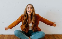 Làm giàu không khó: Chỉ nhờ nghề tay trái dạy Ecxel, cô gái 28 tuổi đã kiếm được 100.000 USD/mỗi ngày và sở hữu doanh nghiệp triệu USD ngay cả trong đại dịch