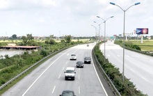 Phục hồi kinh tế năm 2022: Giám sát và hướng dòng tiền vào sản xuất