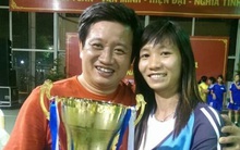 Ông Đoàn Ngọc Hải khoe kỷ niệm với tiền vệ Thuỳ Trang: Luôn động viên không được bỏ cuộc