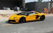 Vừa hết tour Đà Nẵng với Koenigsegg Regera, Lamborghini Aventador SVJ Roadster đầu tiên tại Việt Nam bất ngờ xuất hiện tại Cần Thơ