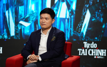 Giữa cổ phiếu hàng hóa tăng cao và cổ phiếu ngân hàng đi ngang, nên chọn ngành nào để tối ưu được lợi nhuận?