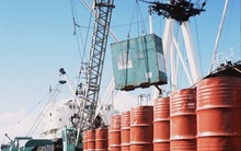 Xuất khẩu than, dầu thô và khí gas của Nga bắt đầu sụt giảm