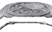 Đồng hồ cơ mỏng nhất thế giới, giá 440.000 USD, nhưng đi kèm chi tiết thiết kế siêu dị trên bề mặt