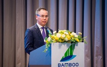 Tân chủ tịch FLC hóa ra cũng là một người "nghiện" Golf, thường check-in trên sân và có cả sân Golf mini ở ban công tại nhà