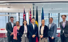 Phillip Nguyễn tiết lộ mục đích sang Úc cùng bạn gái, dù chưa cưới nhưng Linh Rin đã có vị trí cấp cao trong công ty gia đình