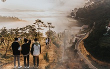 Ảnh: Nhiều bạn trẻ săn mây tại Đà Lạt từ sáng sớm, khung cảnh hùng vĩ, thơ mộng đẹp hút mắt