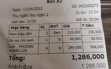 Xôn xao ly cà phê giá 250k "đắt nhất Việt Nam, có gì mà chủ quán bảo thế là bình thường?