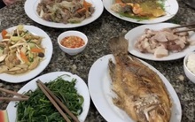 Cận cảnh bữa ăn của vận động viên điền kinh chuẩn bị cho SEA Games 31