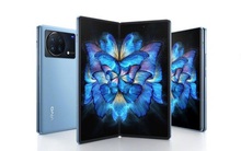 Chiếc smartphone màn hình gập đầu tiên của Vivo có gì đặc biệt mà đắt ngang ngửa iPhone 13 Pro Max