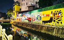 Hà Nội nghiên cứu phố đi bộ, ẩm thực đêm gần hồ Trúc Bạch