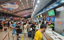 Giá vé máy bay dịp 30/4 - 1/5 tăng từng ngày, các chặng hot giá lên gần chục triệu