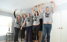 Gia đình cao trung bình 2 mét lập kỷ lục thế giới