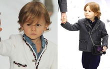 “Hoàng tử bé" thần thái ngút ngàn, mới 2 tuổi đã sải bước tại show Chanel, sở hữu khối tài sản triệu đô bây giờ ra sao?
