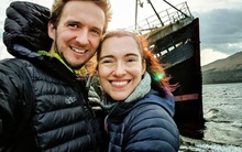 Bỏ căn hộ để tậu xe di động, cặp vợ chồng trẻ chỉ muốn "quay đầu": Giá xăng tăng chóng mặt làm họ chẳng thể đi đâu