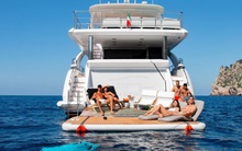 Bên trong du thuyền 7 triệu USD Cristiano Ronaldo dùng nghỉ ngơi bên gia đình