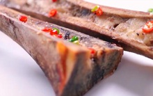 Món ăn sang chảnh, độc lạ được làm từ khúc xương không có tí thịt