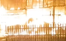 Quán Lala Beer ở Sài Gòn bốc cháy dữ dội, lửa thiêu rụi toàn bộ tài sản