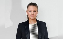 Màn "lột xác" đỉnh cao của nàng công chúa HOT nhất hiện nay khiến ai nấy đều trầm trồ thán phục