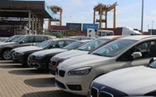 Bất thường đường dây nhập siêu xe biếu tặng: Hộ nghèo được tặng siêu xe