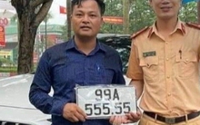 Mua xe ôtô tặng vợ, người bấm trúng biển "siêu đẹp" 555.55 nhất quyết không bán giá cao