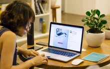 Ứng dụng học trực tuyến gửi thông tin hàng triệu học sinh cho Facebook, Google?