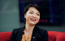 [Làm giàu tuổi 20] Mỗi tháng nhà đầu tư bỏ tiền vào quỹ sẽ giảm thiểu được rủi ro “mua đỉnh bán đáy”