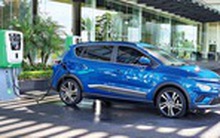 Châu Âu nhất trí cấm bán ô tô chạy xăng, dầu từ năm 2035