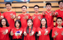 Một trường THCS ở Hà Nội 3 năm liên tiếp có lớp 100% đỗ trường chuyên: Ngó profile của thầy Chủ nhiệm mới thấy khủng