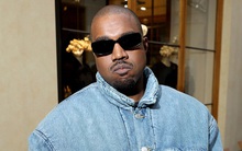 Kanye West cáo buộc Adidas "bắt chước" mẫu giày Yeezy của mình