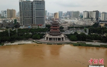 Lũ trên hơn 50 con sông ở Nam và Đông Trung Quốc vượt mức báo động vì mưa lớn