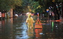 Nhọc nhằn với điệp khúc 'Hà Nội mùa này phố cũng như sông', công ty thoát nước lời lãi ra sao khi doanh thu vẫn đều đặn hàng trăm tỷ đồng?