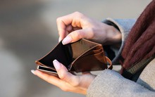 Người Mỹ có thu nhập hơn 100.000 USD/năm cũng chẳng đủ sống