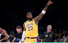 Ngôi sao bóng rổ LeBron James thành tỷ phú