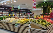 Trái cây vào mùa, sức mua yếu