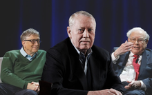 Tỷ phú đầu tiên sẵn sàng quyên góp 99% tài sản khi còn sống, tận hưởng cuộc đời bình dị sau khi cho đi 8 tỷ USD: Hạnh phúc viên mãn khi trong tay "không có gì"