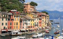 Làng chài nhỏ ở Italy được mệnh danh là "nơi ẩn náu của người giàu": Có gì hấp dẫn đến thế?