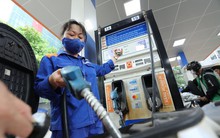 Giảm thuế với xăng, dầu: Ðề xuất Quốc hội biểu quyết qua phần mềm điện tử